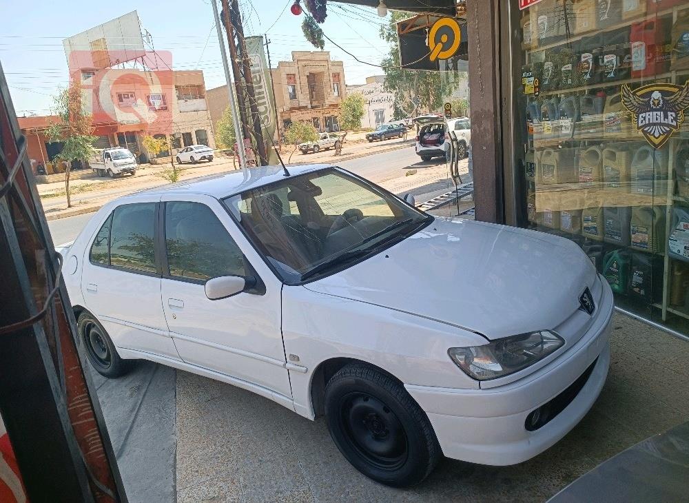 بيجو 306
